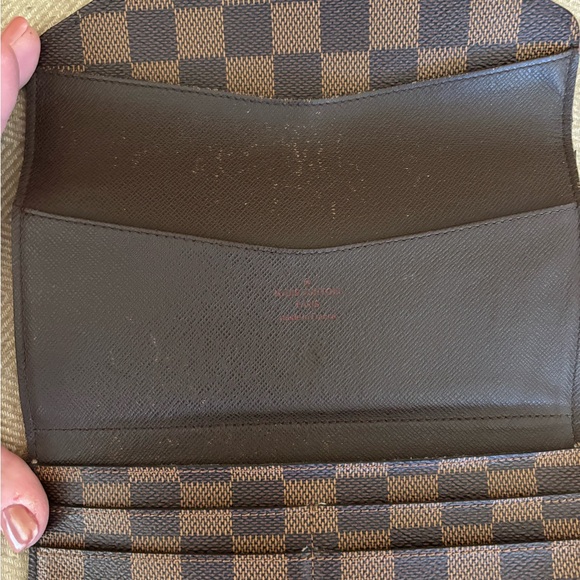 Louis Vuitton Damier Ebene Josephine Wallet - Picture 14 of 17